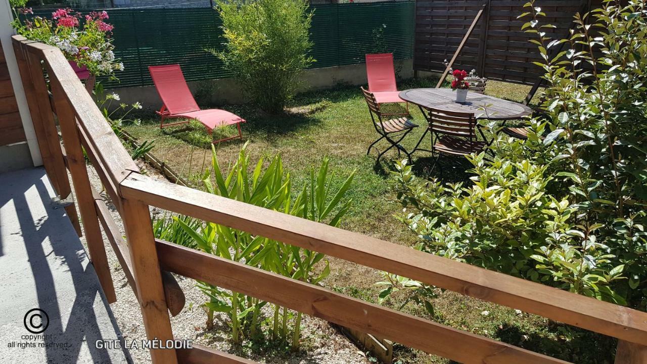 Gite La Melodie Longueville (Seine-et-Marne) Exterior foto